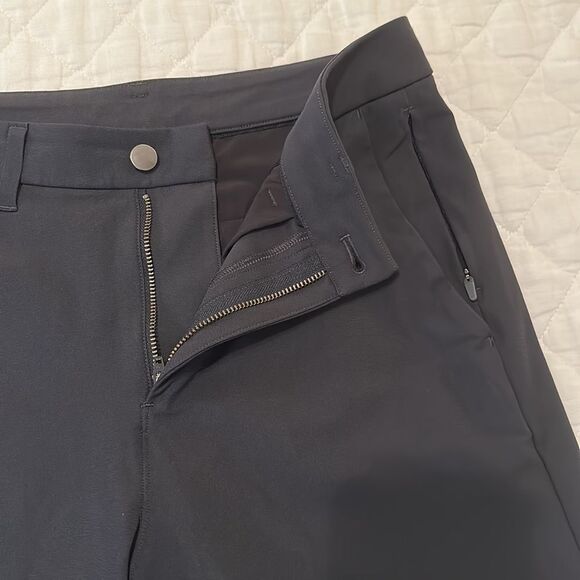 NWOT Lululemon Black Commission Slim-Fit Pant 39" Length Warpstreme, Size 30 - Picture 6 of 14